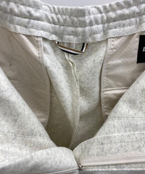 HUGO BOSS（ヒューゴ ボス）HUGO BOSS (ヒューゴ ボス) ウールベイカーパンツ ベージュ サイズ:SIZE 52の古着・服飾アイテム
