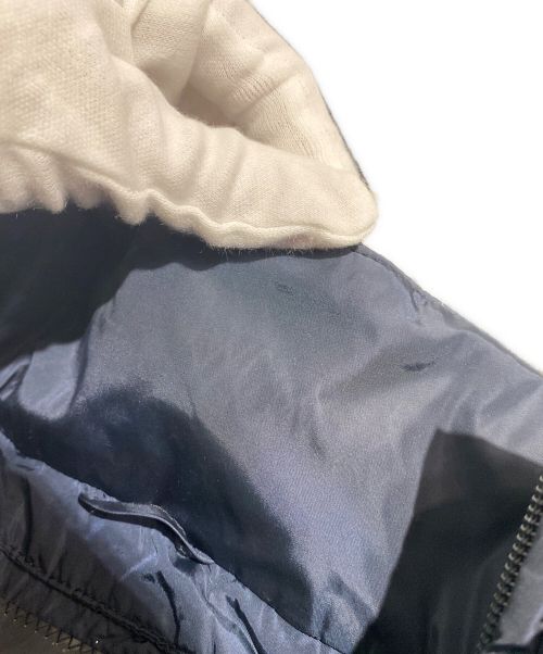 PRADA SPORTS（プラダスポーツ）PRADA SPORTS (プラダスポーツ) Down jacket with triangle logo（トライアングルロゴ付ダウンジャケット） ネイビー サイズ:46の古着・服飾アイテム