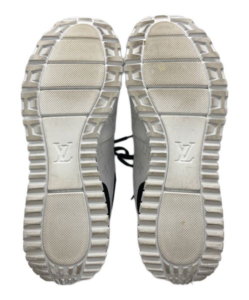 LOUIS VUITTON（ルイ ヴィトン）LOUIS VUITTON (ルイ ヴィトン) ランアウェイ・ラインスニーカー グレー×ホワイト サイズ:7 1/2の古着・服飾アイテム