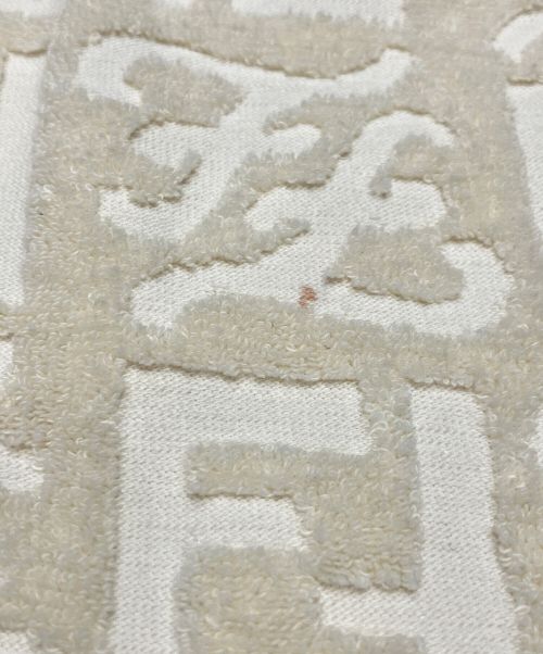 FENDI（フェンディ）FENDI (フェンディ) パイル地ズッカ柄ポロシャツ アイボリー サイズ:XSの古着・服飾アイテム