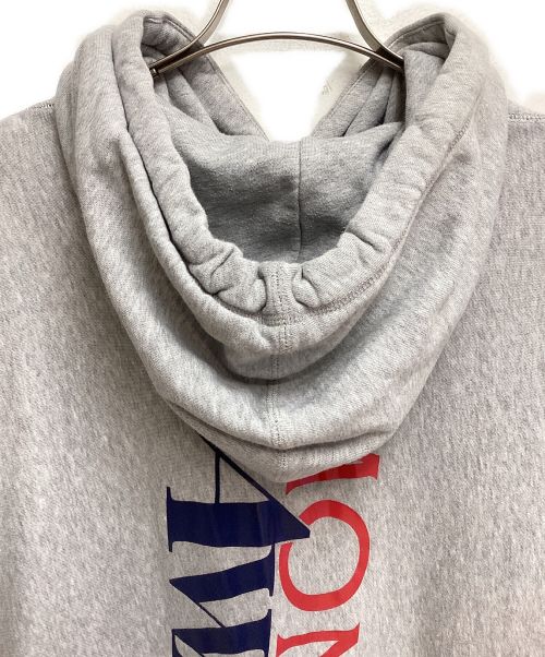 MONCLER（モンクレール）MONCLER (モンクレール) AWAKE NY (アウェイク ニューヨーク) ×AWAKE NY(アウェイクニューヨーク) プルオーバーフーディ ライトグレー サイズ:2の古着・服飾アイテム