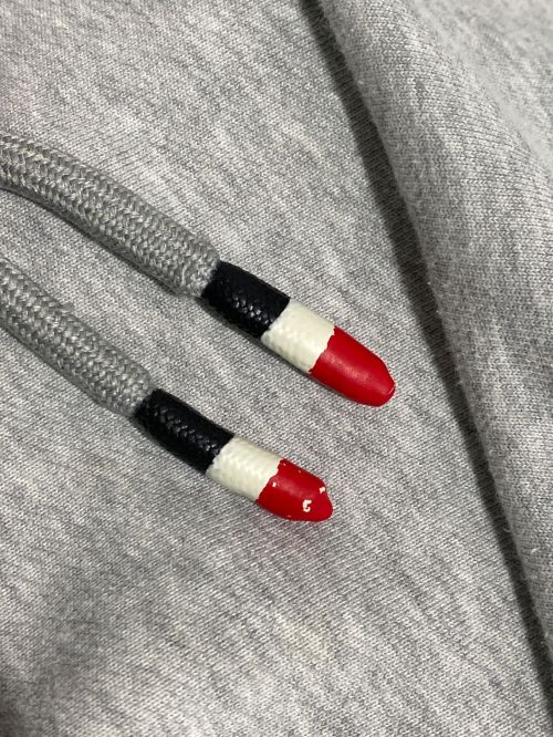 MONCLER（モンクレール）MONCLER (モンクレール) AWAKE NY (アウェイク ニューヨーク) ×AWAKE NY(アウェイクニューヨーク) プルオーバーフーディ ライトグレー サイズ:2の古着・服飾アイテム