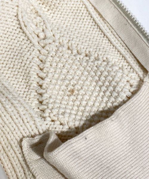 MONCLER（モンクレール）MONCLER (モンクレール) ケーブルニット切替ダウンジャケット アイボリー サイズ:XSの古着・服飾アイテム