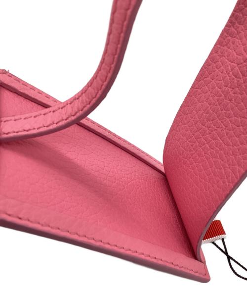 Thom Browne（トムブラウン）Thom Browne (トムブラウン) レザーチャーム ピンクの古着・服飾アイテム