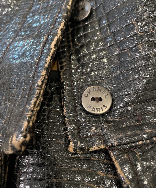 CHANEL（シャネル）CHANEL (シャネル) クロコ調スタンドカラー比翼ジャケット ブラック サイズ:38の古着・服飾アイテム