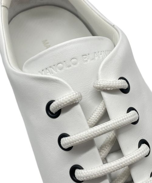 Manolo Blahnik（マノロ ブラニク）Manolo Blahnik (マノロブラニク) SEMANADO セマナド レザー ローカットスニーカー ホワイト サイズ:8の古着・服飾アイテム
