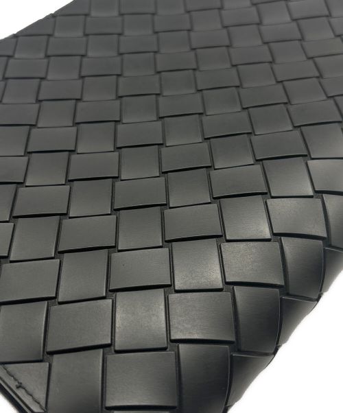BOTTEGA VENETA（ボッテガベネタ）BOTTEGA VENETA (ボッテガベネタ) テックラバー イントレチャート ポーチ ブラック サイズ:20cm×28cmの古着・服飾アイテム