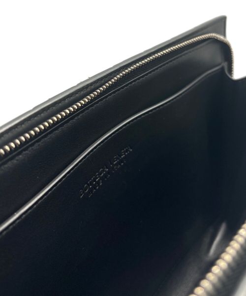 BOTTEGA VENETA（ボッテガベネタ）BOTTEGA VENETA (ボッテガベネタ) テックラバー イントレチャート ポーチ ブラック サイズ:20cm×28cmの古着・服飾アイテム