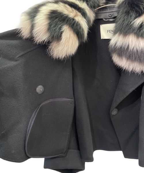 FENDI（フェンディ）FENDI (フェンディ) フォックスファー ドルマンスリーブ ショートコート ブラック サイズ:40の古着・服飾アイテム