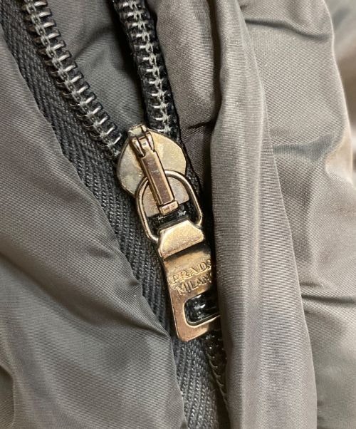 PRADA SPORTS（プラダスポーツ）PRADA SPORTS (プラダスポーツ) Hooded Nylon Down Jacket（フーデッドナイロンダウンジャケット） ブラック サイズ:38の古着・服飾アイテム