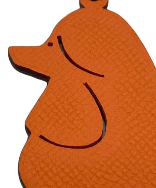HERMES（エルメス）HERMES (エルメス) プティ アッシュ プードル チャーム オレンジ×ノワール サイズ:-の古着・服飾アイテム