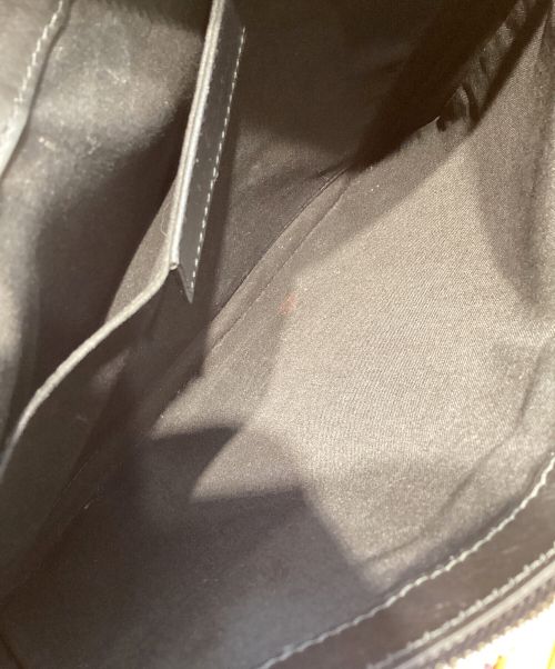 BALENCIAGA（バレンシアガ）BALENCIAGA (バレンシアガ) ロゴクラッチバッグ ブラック サイズ:-の古着・服飾アイテム