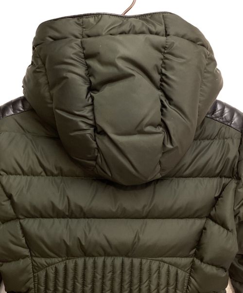 MONCLER（モンクレール）MONCLER (モンクレール) TALEV（タレブ）/ロングダウンジャケット カーキ×ブラックの古着・服飾アイテム