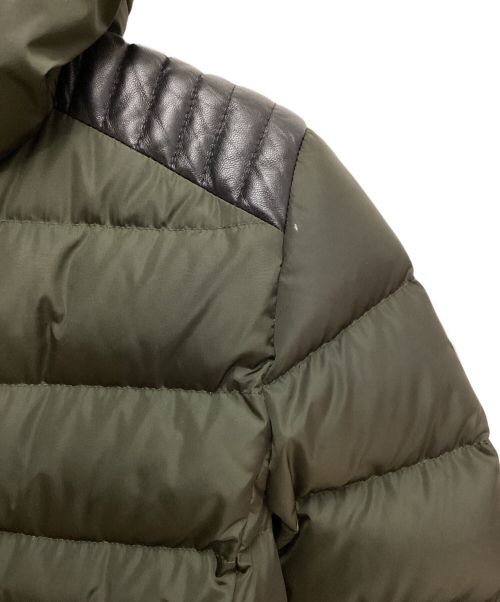 MONCLER（モンクレール）MONCLER (モンクレール) TALEV（タレブ）/ロングダウンジャケット カーキ×ブラックの古着・服飾アイテム