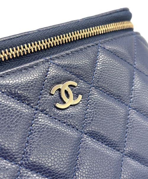 CHANEL（シャネル）CHANEL (シャネル) チェーンスモールバニティーバッグ ネイビー サイズ:スモールの古着・服飾アイテム