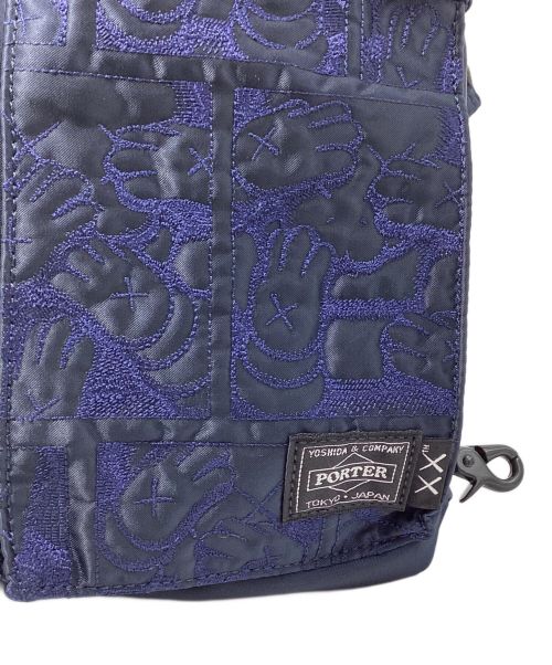 PORTER（ポーター）PORTER (ポーター) KAWS (カウズ) Nylon 2way Bag （ナイロン2WAYバッグ） ネイビーの古着・服飾アイテム