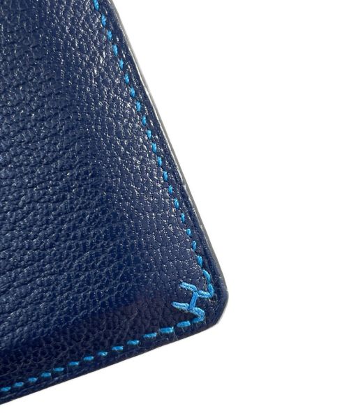 HERMES（エルメス）HERMES (エルメス) ヴェルソカードケース ネイビー×ブルーの古着・服飾アイテム