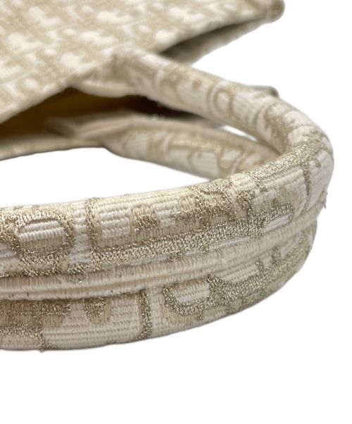 Christian Dior（クリスチャン ディオール）Christian Dior (クリスチャン ディオール) ブックトート オブリーク柄 ミディアム ホワイト×ゴールド サイズ:ミディアム/mediumの古着・服飾アイテム