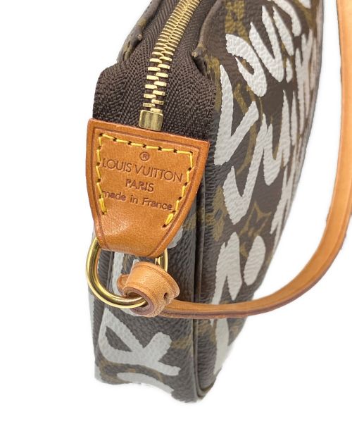 LOUIS VUITTON（ルイ ヴィトン）LOUIS VUITTON (ルイ ヴィトン) グラフィティ ポシェット アクセソワール ブラウンの古着・服飾アイテム