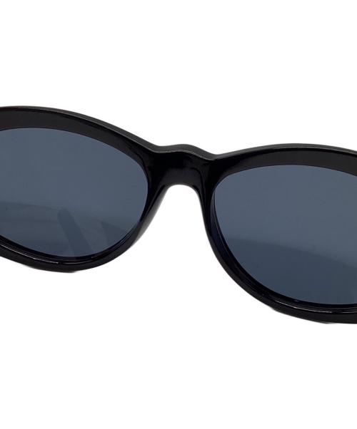 VERSACE（ヴェルサーチェ）VERSACE (ヴェルサーチェ) テンプル装飾サングラス ブラックの古着・服飾アイテム