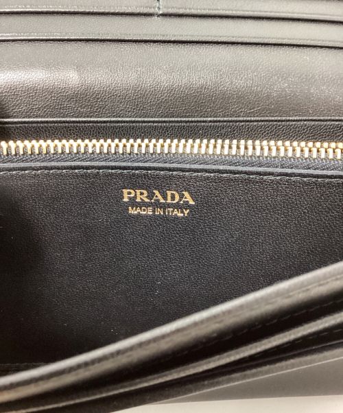 PRADA（プラダ）PRADA (プラダ) SAFFIANO METAL WALLET(サフィアーノメタルウォレット) ブラックの古着・服飾アイテム