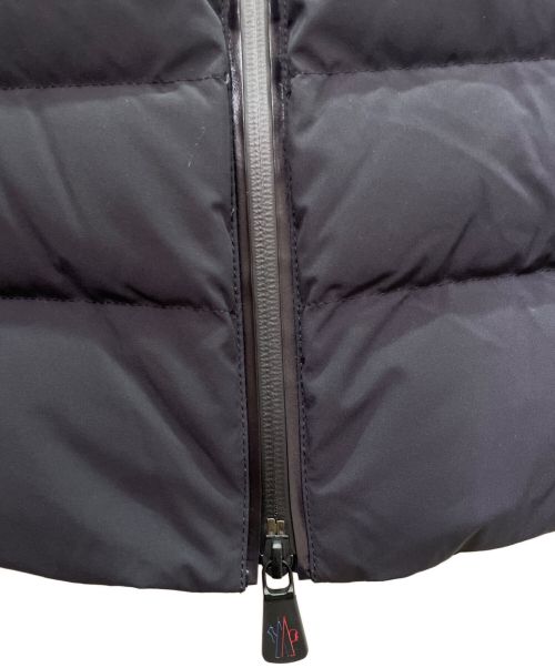 MONCLER GRENOBLE（モンクレール グルノーブル）MONCLER GRENOBLE (モンクレール グルノーブル) CHENA GIUBBOTTO/ダウンジャケット ブラック サイズ:3の古着・服飾アイテム