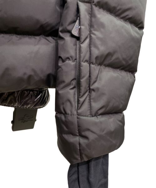 MONCLER GRENOBLE（モンクレール グルノーブル）MONCLER GRENOBLE (モンクレール グルノーブル) BEVERLEY GIUBBOTTO/ダウンジャケット ブラック サイズ:1の古着・服飾アイテム