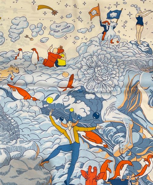 HERMES（エルメス）HERMES (エルメス) カレ90 Sur Mon Nuage 私の雲 ホワイト サイズ:90×90の古着・服飾アイテム