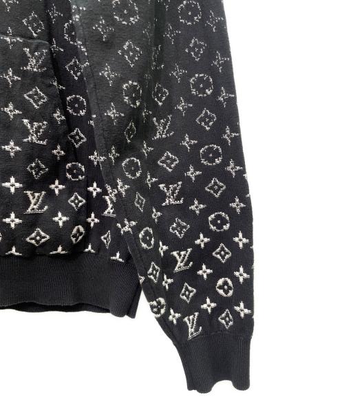 LOUIS VUITTON（ルイ ヴィトン）LOUIS VUITTON (ルイ ヴィトン) モノグラム総柄グラディエントプルオーバーパーカー ブラック サイズ:Ｍの古着・服飾アイテム