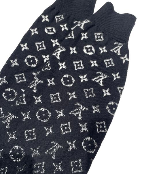 LOUIS VUITTON（ルイ ヴィトン）LOUIS VUITTON (ルイ ヴィトン) モノグラム総柄グラディエントプルオーバーパーカー ブラック サイズ:Ｍの古着・服飾アイテム