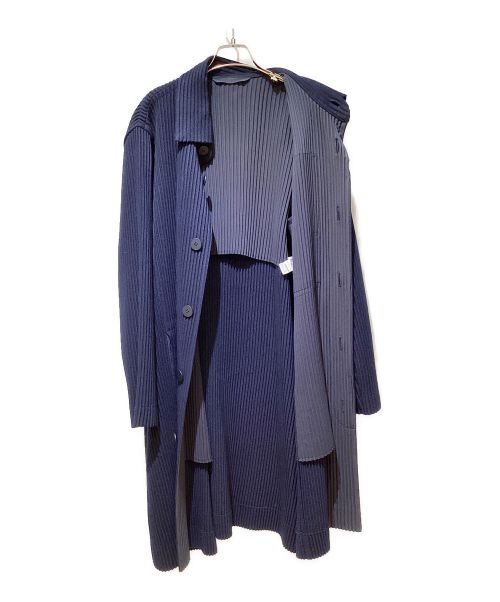 HOMME PLISSE ISSEY MIYAKE（オム プリッセ イッセイ ミヤケ）HOMME PLISSE ISSEY MIYAKE (オムプリッセ イッセイ ミヤケ) Pleats Stencil Collar Coat（プリーツステンカラーコート） ネイビー サイズ:3の古着・服飾アイテム