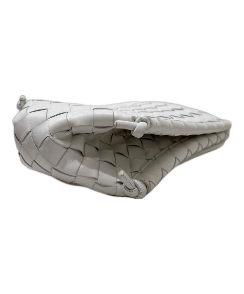 BOTTEGA VENETA（ボッテガベネタ）BOTTEGA VENETA (ボッテガベネタ) ショルダーバッグ ホワイトの古着・服飾アイテム