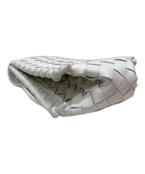 BOTTEGA VENETA（ボッテガベネタ）BOTTEGA VENETA (ボッテガベネタ) ショルダーバッグ ホワイトの古着・服飾アイテム