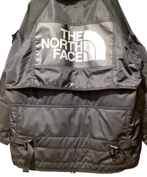 JUNYA WATANABE MAN（ジュンヤワタナベマン）JUNYA WATANABE MAN (ジュンヤワタナベマン) THE NORTH FACE (ザ ノース フェイス) 17AW DAFFLE BAG REMAKE JACKET（ダッフルバッグ再構築ジャケット） ブラック サイズ:Sの古着・服飾アイテム