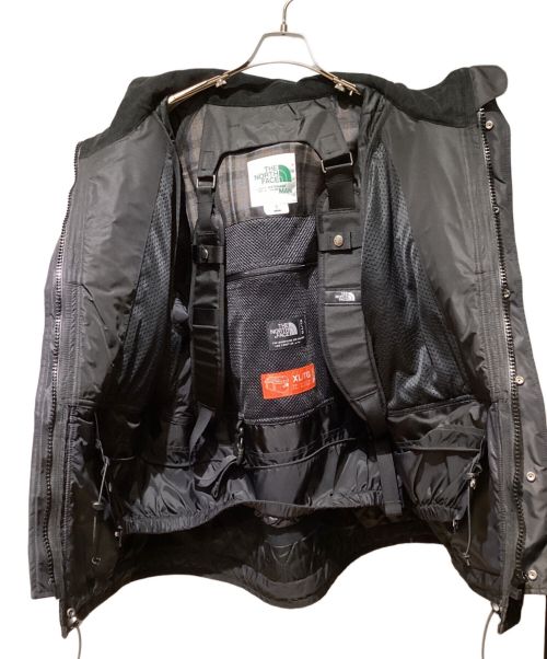 JUNYA WATANABE MAN（ジュンヤワタナベマン）JUNYA WATANABE MAN (ジュンヤワタナベマン) THE NORTH FACE (ザ ノース フェイス) 17AW DAFFLE BAG REMAKE JACKET（ダッフルバッグ再構築ジャケット） ブラック サイズ:Sの古着・服飾アイテム