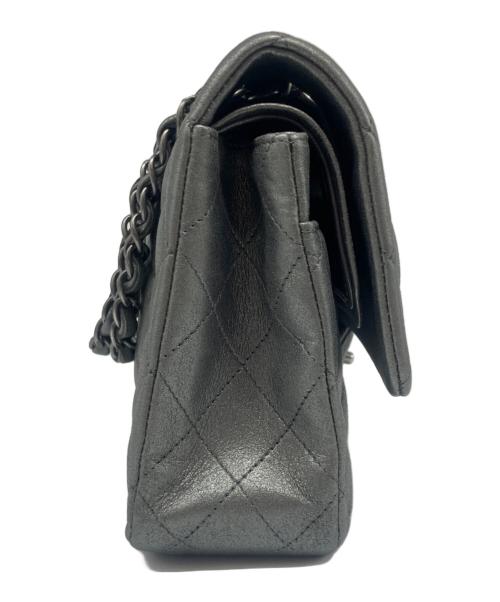 CHANEL（シャネル）CHANEL (シャネル) マトラッセ 25  ダブルフラップショルダーバッグ シルバー サイズ:25の古着・服飾アイテム