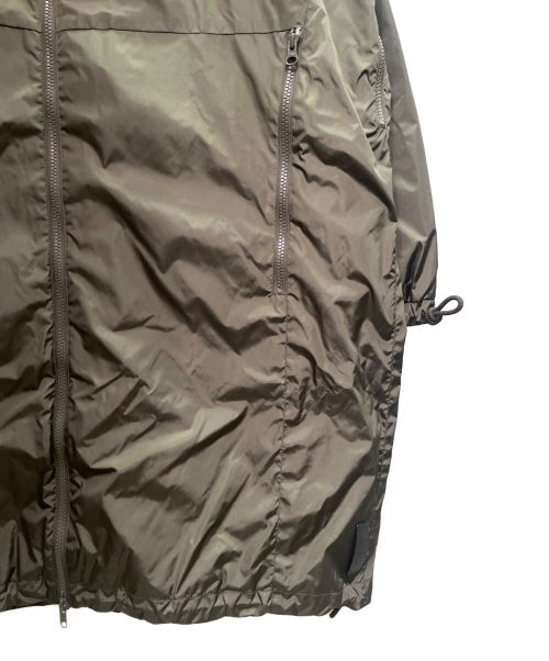 BOTTEGA VENETA（ボッテガベネタ）BOTTEGA VENETA (ボッテガベネタ) ジップナイロンコート カーキ サイズ:SIZE50の古着・服飾アイテム