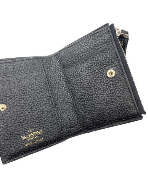 VALENTINO（ヴァレンティノ）VALENTINO (ヴァレンティノ) スタッズコンパクトウォレット ブラックの古着・服飾アイテム