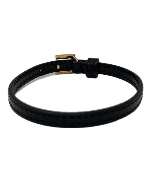 GUCCI（グッチ）GUCCI (グッチ) Gプレートブレスレット ブラック×ゴールドの古着・服飾アイテム