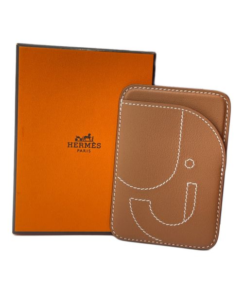 HERMES（エルメス）HERMES (エルメス) カードケース/MagSafe/エマン/ゾウ ゴールド 未使用品の古着・服飾アイテム