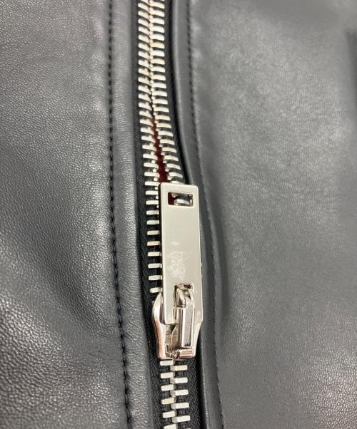 VALENTINO（ヴァレンティノ）VALENTINO (ヴァレンティノ) レザージャケット ブラック サイズ:46の古着・服飾アイテム