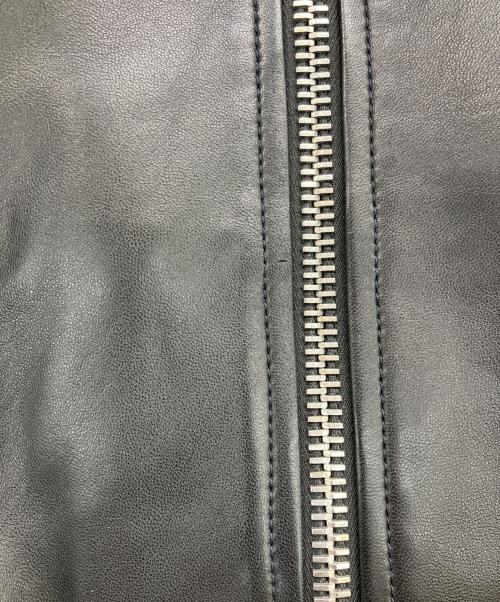 VALENTINO（ヴァレンティノ）VALENTINO (ヴァレンティノ) レザージャケット ブラック サイズ:46の古着・服飾アイテム