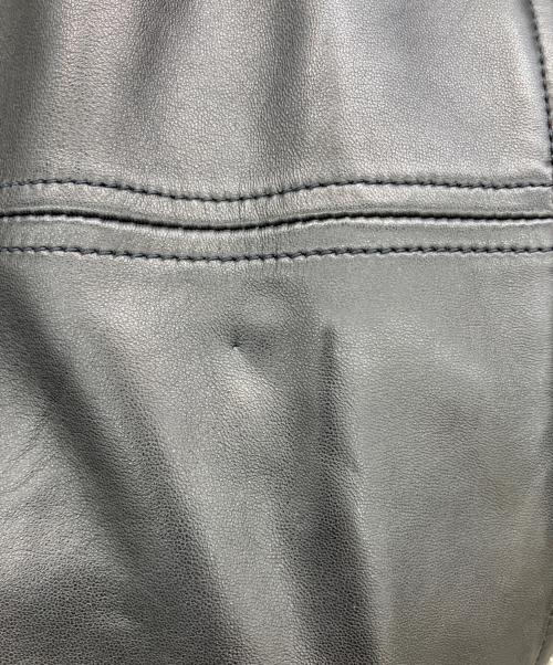 VALENTINO（ヴァレンティノ）VALENTINO (ヴァレンティノ) レザージャケット ブラック サイズ:46の古着・服飾アイテム
