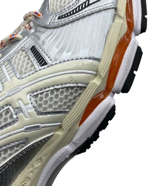 asics（アシックス）asics (アシックス) KITH (キス) Gel-Kayano 12.1 シルバー サイズ:10.5の古着・服飾アイテム