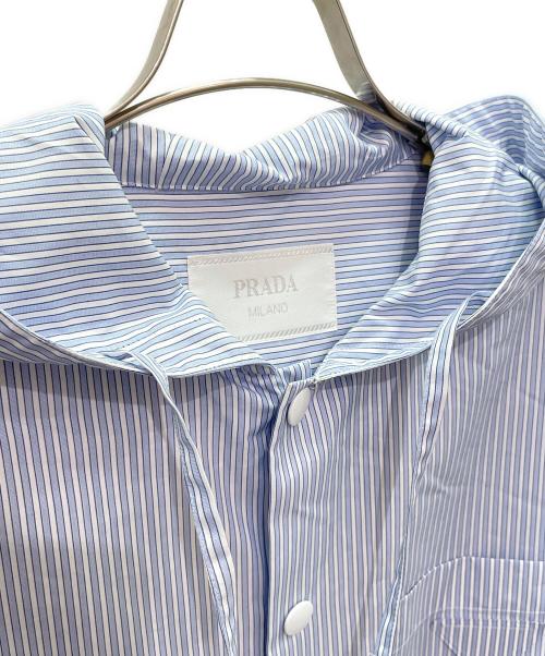 PRADA（プラダ）PRADA (プラダ) フーディー パーカー シャツ ブルー×ホワイト サイズ:Mの古着・服飾アイテム