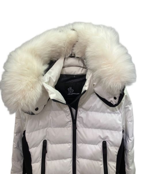 MONCLER GRENOBLE（モンクレール グルノーブル）MONCLER GRENOBLE (モンクレール グルノーブル) LAMOURA/ダウンジャケット ホワイト サイズ:3の古着・服飾アイテム