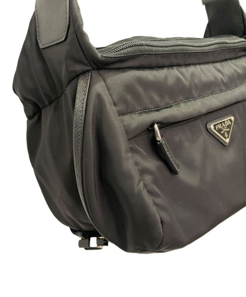 PRADA（プラダ）PRADA (プラダ) Re-Nylon xサフィアーノレザー ショルダーバッグ ブラックの古着・服飾アイテム