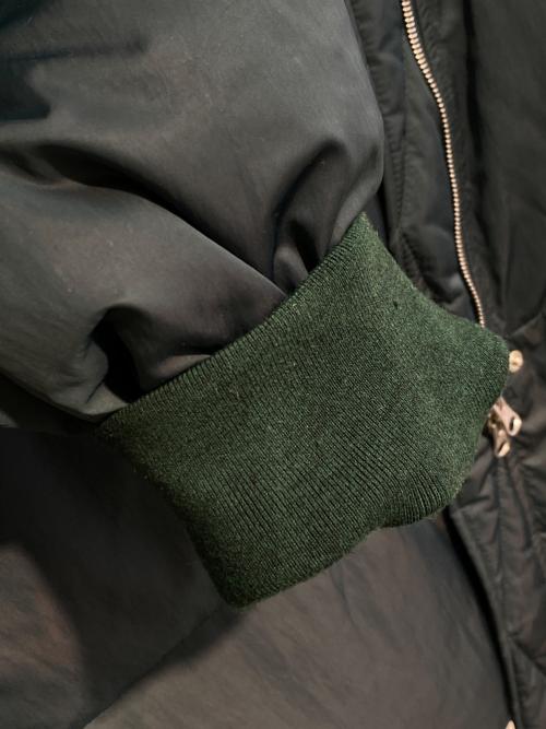 MM6 Maison Margiela（エムエムシックスメゾンマルジェラ）MM6 Maison Margiela (エムエムシックス メゾンマルジェラ) ダウンジャケット グリーン サイズ:Mの古着・服飾アイテム