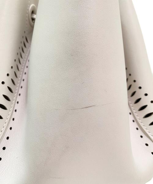 ALAIA（アライア）ALAIA (アライア) ANGELE25 ホワイト サイズ:25の古着・服飾アイテム