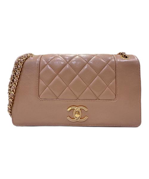 CHANEL（シャネル）CHANEL (シャネル) チェーンショルダーバッグ ベージュの古着・服飾アイテム